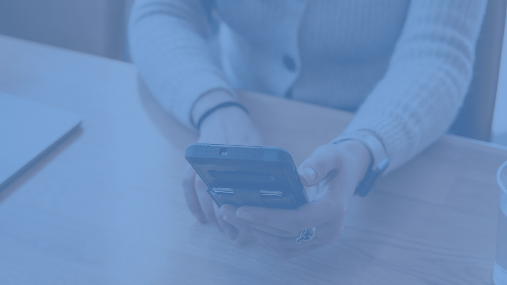 effective sms marketing campaign going to someones phone